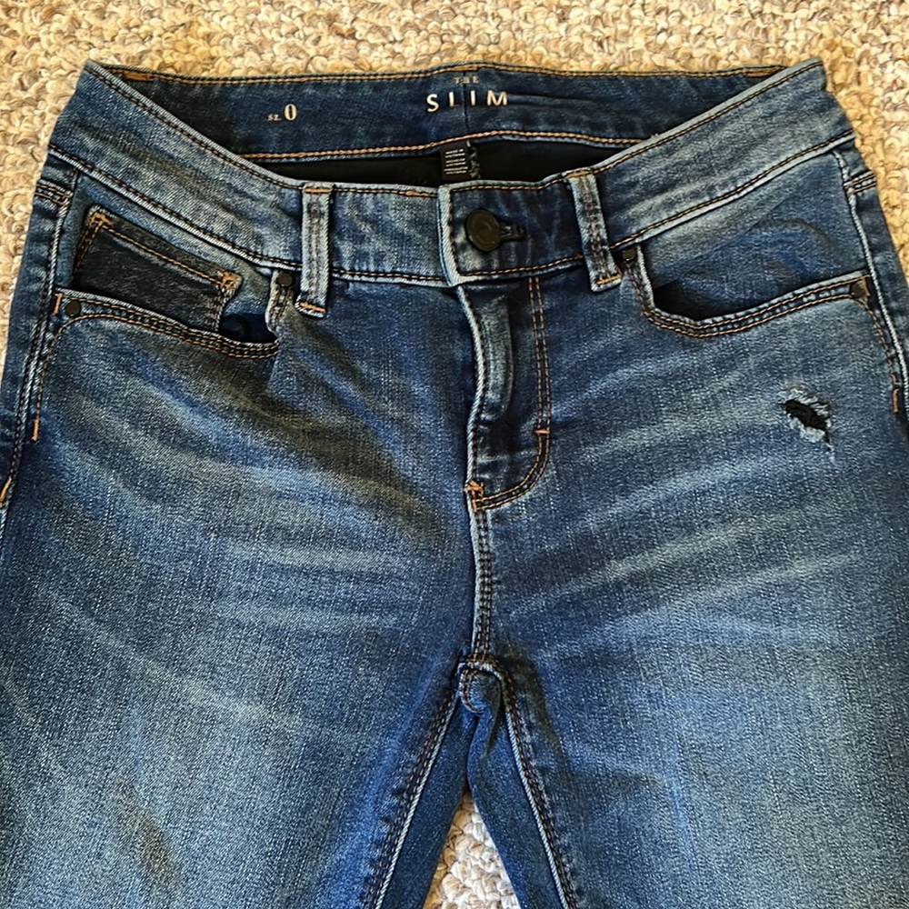 white house black market distressed jeans